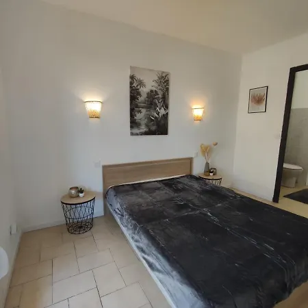Avec Jardin Privatif A 300m De La *2* * קאנט אן רוסיון