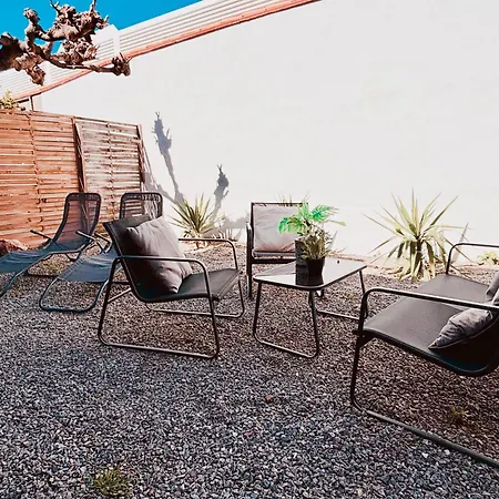 Avec Jardin Privatif A 300m De La *2*